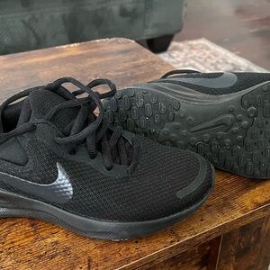 Nike Black Athletic Sneakers